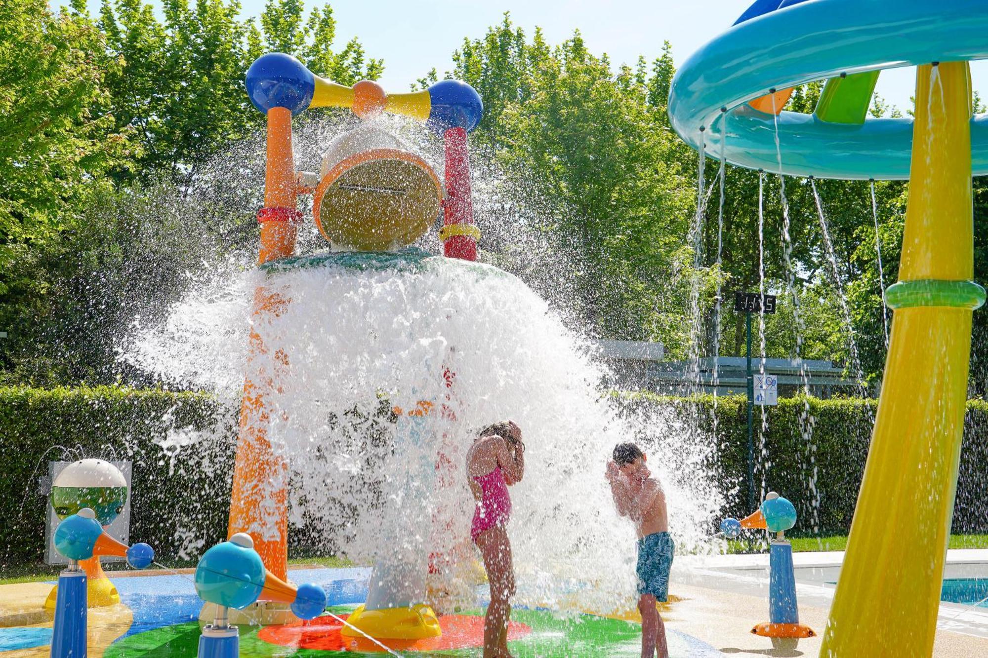 Italy Camping Village Cavallino-Treporti Bagian luar foto